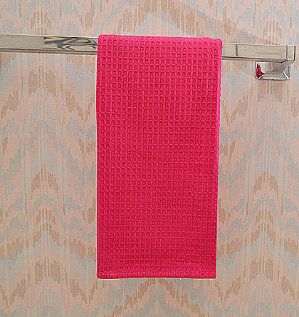 Waffle Weaves Cotton kitchen towel 20"x30". Fuchsia Pink